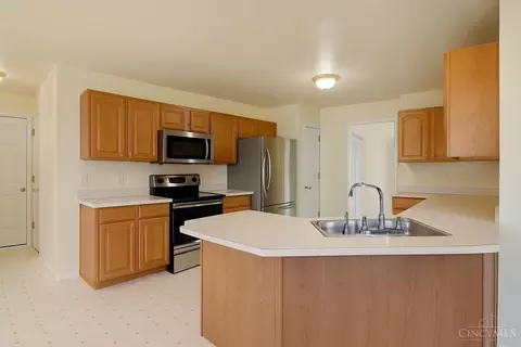 1582 Williamson Dr, Forest Park, OH 45040 photo 12