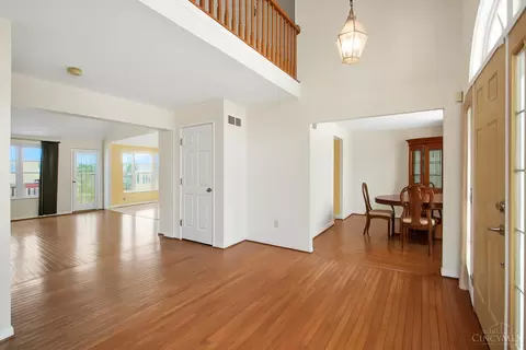 1582 Williamson Dr, Forest Park, OH 45040 photo 5