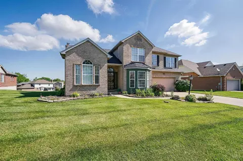 1582 Williamson Dr, Forest Park, OH 45040