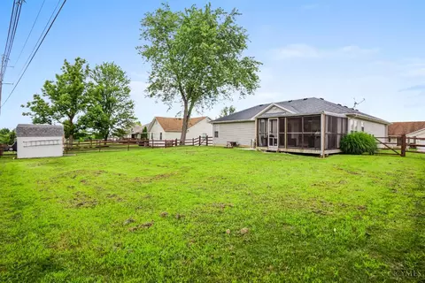 39 Thornhill Dr, Hamilton, OH 45013 photo 9