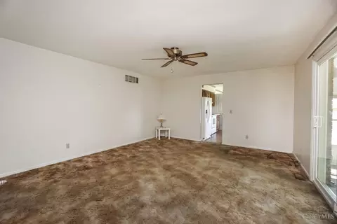Living - 523 Lang Rd, Cincinnati, OH 45244 photo 6 of 6