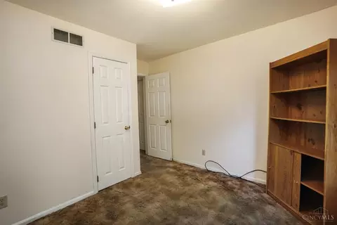 Bedroom - 523 Lang Rd, Cincinnati, OH 45244 photo 3 of 4