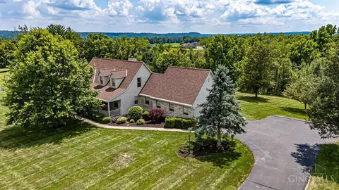 3805 Layhigh Rd, Hamilton, OH 45013