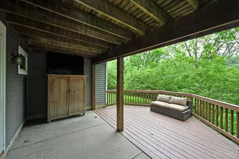 Exterior - 4190 Beech St, Cincinnati, OH 45227 photo 7 of 13