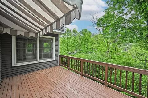 Exterior - 4190 Beech St, Cincinnati, OH 45227 photo 4 of 13