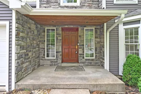 Exterior - 4190 Beech St, Cincinnati, OH 45227 photo 2 of 13