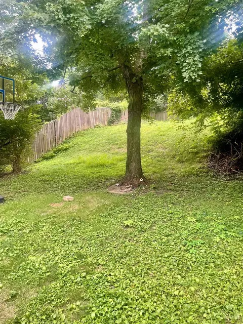 4769 Hardwick Dr, Cincinnati, OH 45238 photo 8