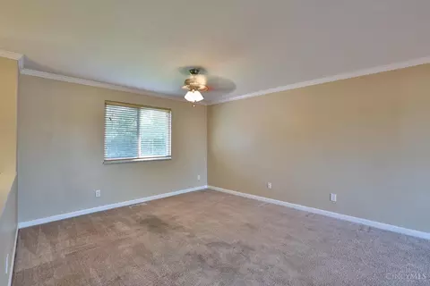 Living - 1549 Mandarin Dr, Forest Park, OH 45240 photo 3 of 6