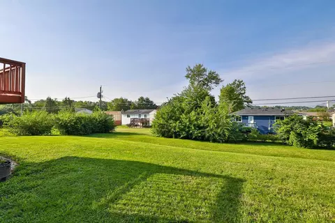Exterior - 1549 Mandarin Dr, Forest Park, OH 45240 photo 7 of 9