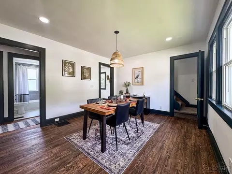 Dining - 5439 Whetsel Ave, Cincinnati, OH 45227 photo 3 of 3