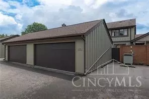 6102 Singletree Ln, Centerville, OH 45459 photo 31