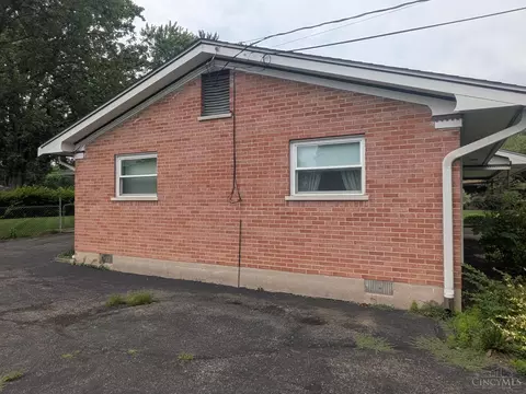 Exterior - 4149 Brookfield Dr, Cincinnati, OH 45245 photo 1 of 2