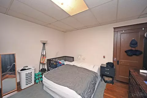 4247 Eighth St, Cincinnati, OH 45205 photo 17