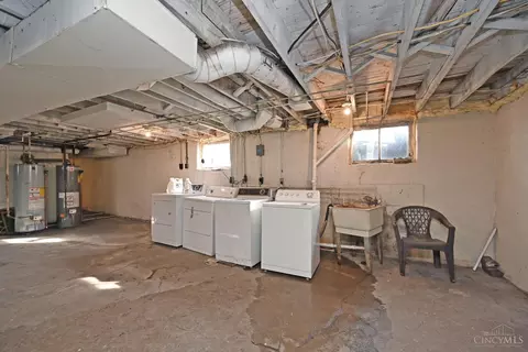 4247 Eighth St, Cincinnati, OH 45205 photo 42