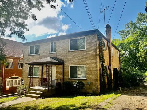 2739 Powell Dr, Cincinnati, OH 45211