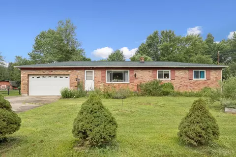 3639 El Rego Dr, Amelia, OH 45102