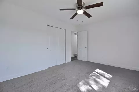 12044 Hazelhurst Dr, Cincinnati, OH 45240 photo 14