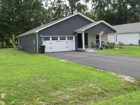112 Ivy Trce, Mount Orab, OH 45154