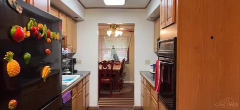 Kitchen - 11478 Geneva Rd, Forest Park, OH 45240 photo 2 of 2