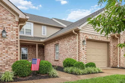 4643 Court Yard Dr, Mason, OH 45040