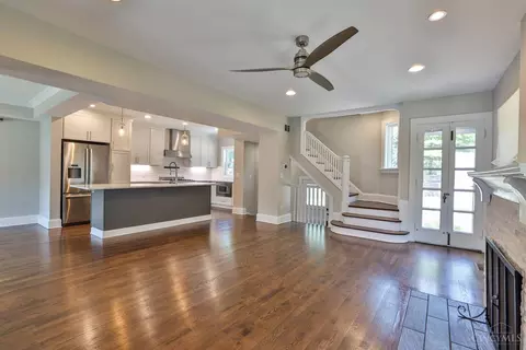 Living - 2994 Springer Ave, Cincinnati, OH 45208 photo 4 of 4