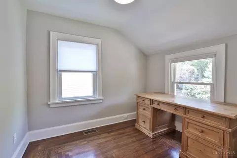 Bedroom - 2994 Springer Ave, Cincinnati, OH 45208 photo 8 of 8