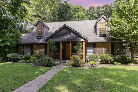 7274 Fernbank Ave, Cincinnati, OH 45233