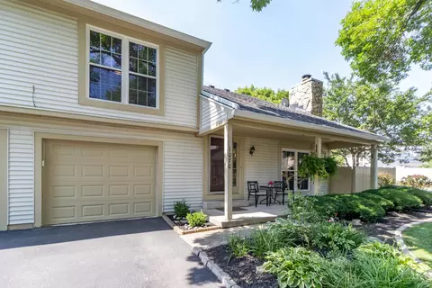 1070 Foxshire Pl, Washington Township, OH 45458