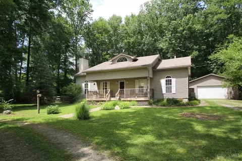 1866 Concord Rd, Amelia, OH 45102