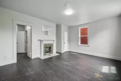 404 Warner St, Cincinnati, OH 45219 photo 5