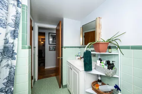 822 Schiff Ave, Cincinnati, OH 45205 photo 9