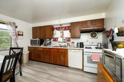 822 Schiff Ave, Cincinnati, OH 45205 photo 17