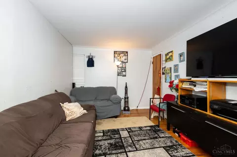 822 Schiff Ave, Cincinnati, OH 45205 photo 7