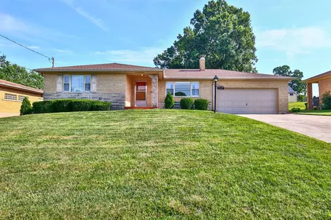 5372 Laured Pl, Cincinnati, OH 45238