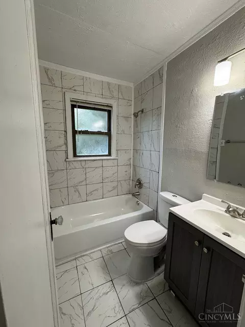 4753 Prosperity Pl, Cincinnati, OH 45238 photo 6