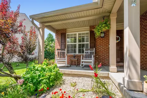 155 Backtrail Ln, Monroe, OH 45050 photo 2