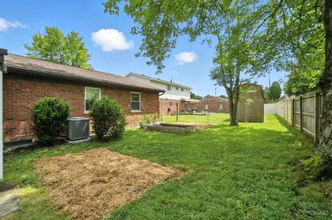 Exterior - 1725 Forester Dr, Cincinnati, OH 45240 photo 13 of 16