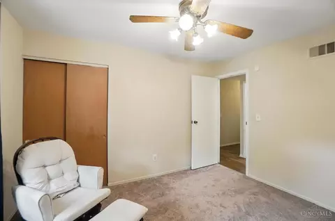 Bedroom - 1725 Forester Dr, Cincinnati, OH 45240 photo 4 of 6