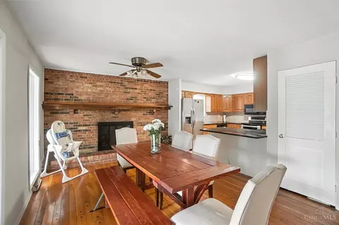 Dining - 1725 Forester Dr, Cincinnati, OH 45240 photo 3 of 5