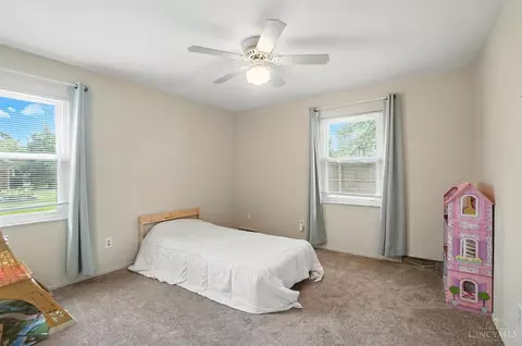 Bedroom - 1725 Forester Dr, Cincinnati, OH 45240 photo 5 of 6
