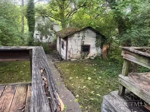 Exterior - 1623 Sutter Ave, Cincinnati, OH 45225 photo 5 of 5