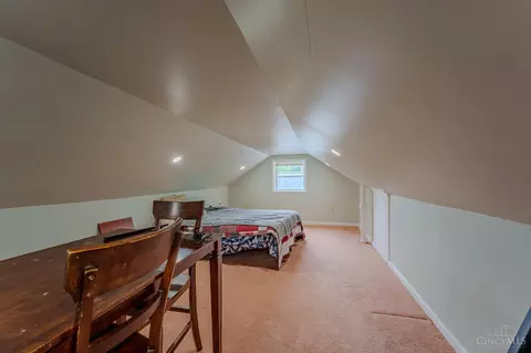 Bedroom - 1436 Hill Ave, Mount Healthy, OH 45231 photo 3 of 4