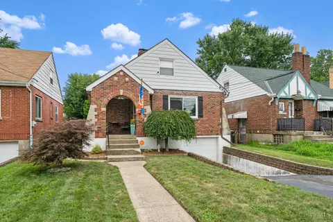 6836 Roe St, Cincinnati, OH 45227 photo 2