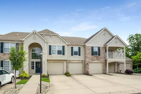 250 Logsby Pl, Milford, OH 45150