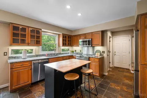 16 Carpenters Run, Blue Ash, OH 45241 photo 13