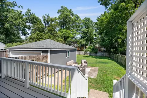 Exterior - 1636 Beacon St, Cincinnati, OH 45230 photo 5 of 6
