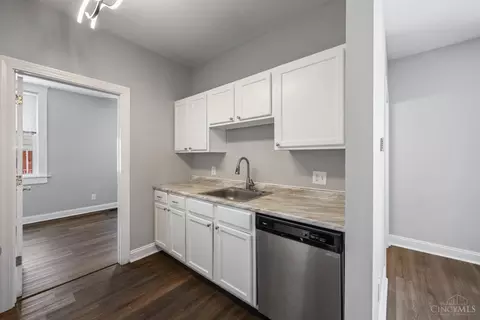 Kitchen - 431 Ada St, Cincinnati, OH 45219 photo 3 of 3