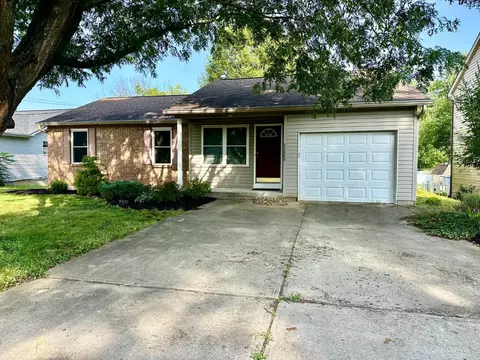 11566 Rose Ln, Springdale, OH 45246
