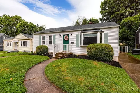 7820 Eustis Ct, Deer Park, OH 45236