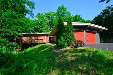 1433 Wolfangel Rd, Cincinnati, OH 45255